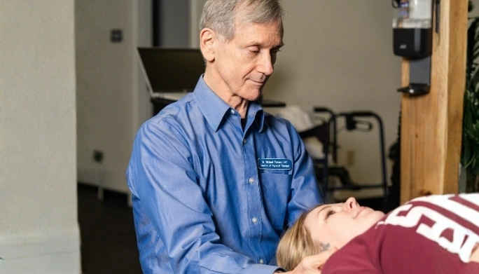 Neck Pain treatment at Shift Therapy & Wellness